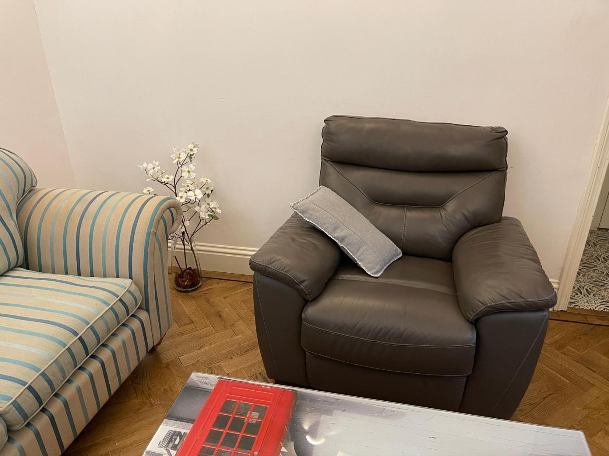 London Luxe Rooms Surbiton エクステリア 写真